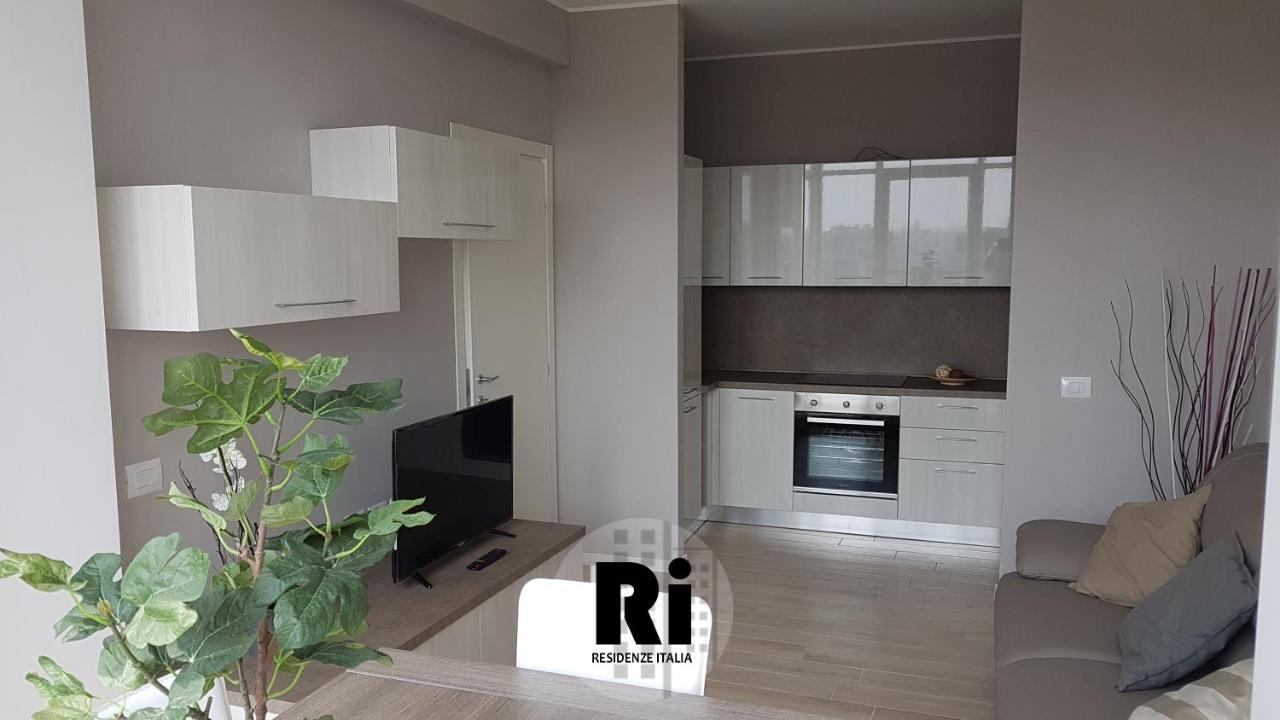 Residenze Italia Lejlighedshotel Sesto San Giovanni Eksteriør billede